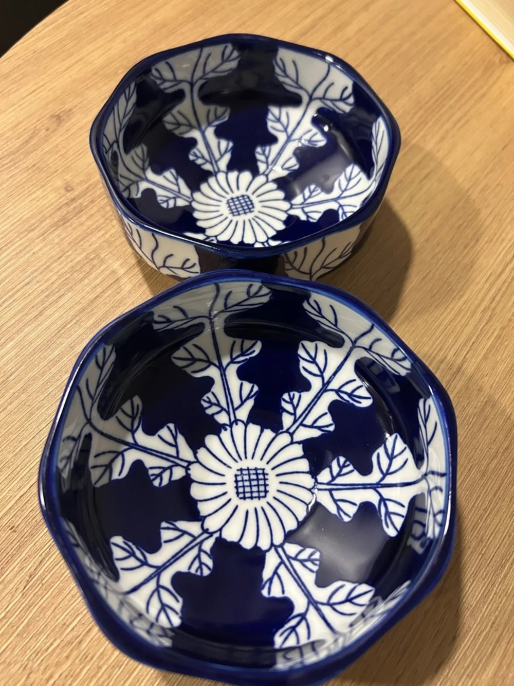 Hemingway Cat Bowls - Set of 2